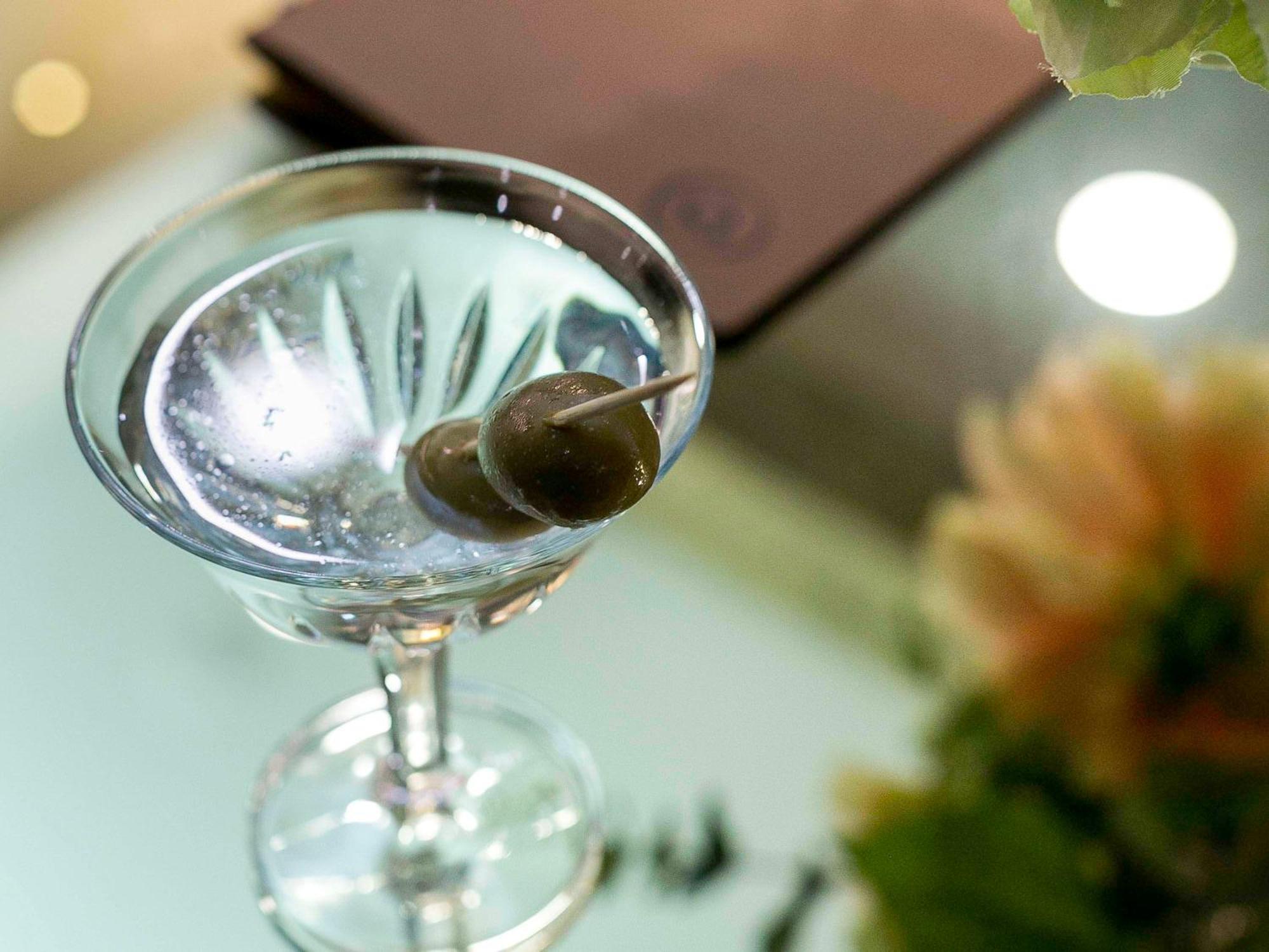 The Sebel Quay West Suites Sydney Eksteriør bilde A dry martini