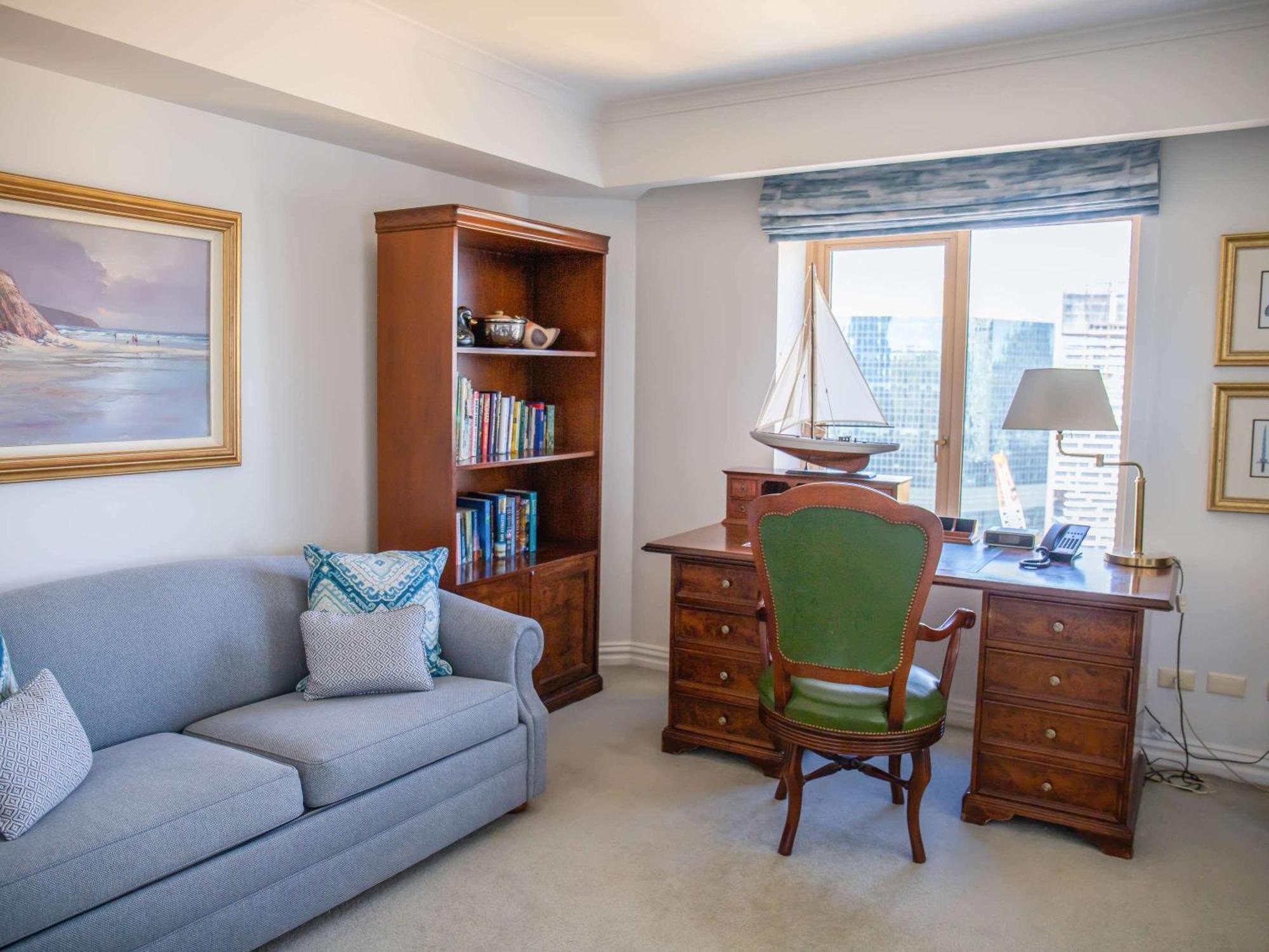The Sebel Quay West Suites Sydney Eksteriør bilde A study in a home